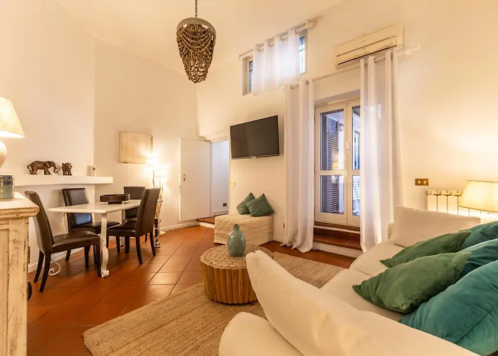 דירה Campo Dei Fiori Elite Luxury For 10 Guests רומא